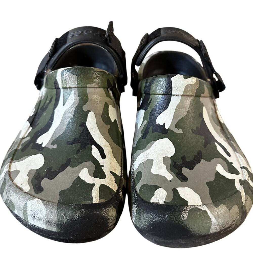 Crocs Camo Clogs Mens 6 Womens 8 Adjustable Strap Green Camouflage